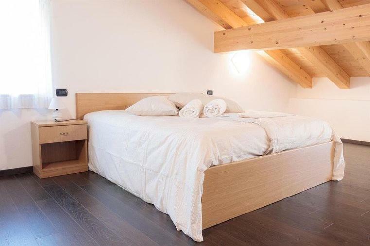 Hotel Milano 蒂奥内迪特伦托 外观 照片